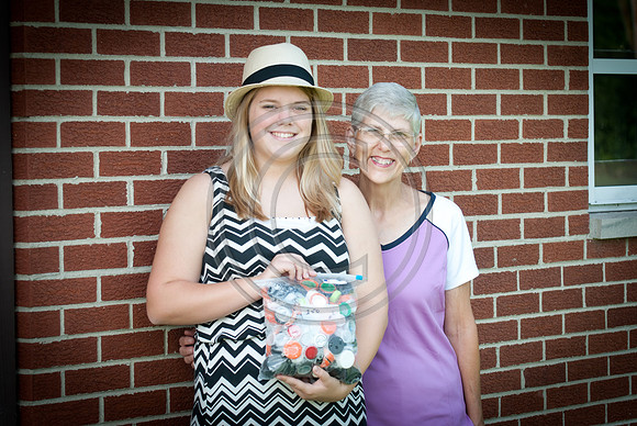 50-capswithmary