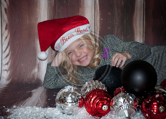 26-MMGriswoldHoliday2012