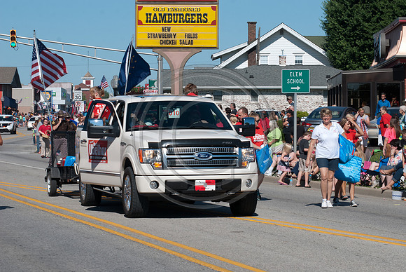 133-2014FreedomFestParade