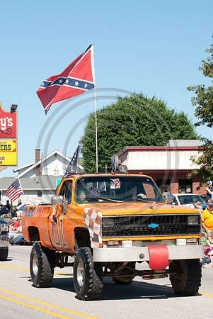 246-2014FreedomFestParade