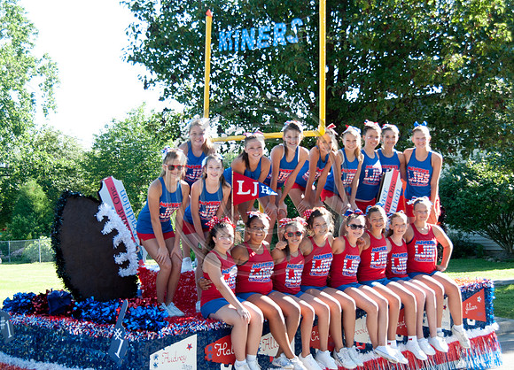 106-2014FreedomFestParade