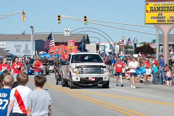 132-2014FreedomFestParade