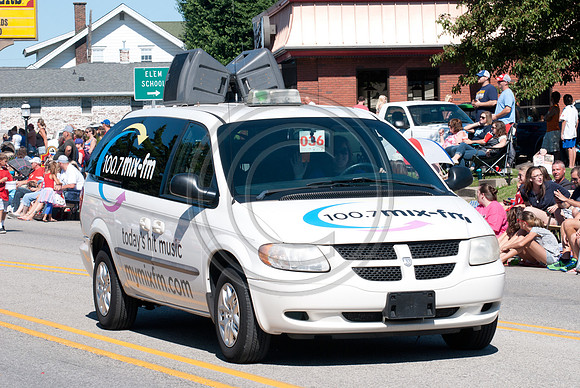 213-2014FreedomFestParade