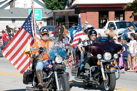 130-2014FreedomFestParade