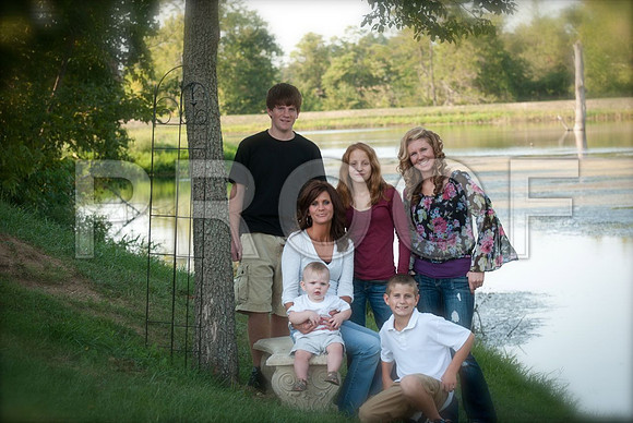 42-MullisFamily2012