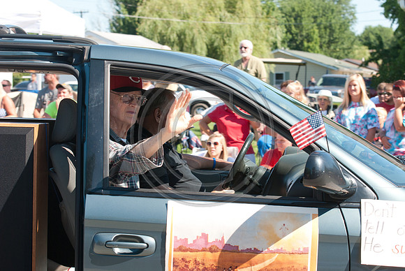 214-2014FreedomFestParade