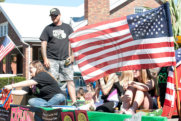 244-2014FreedomFestParade