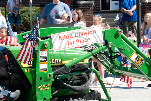 320-2014FreedomFestParade