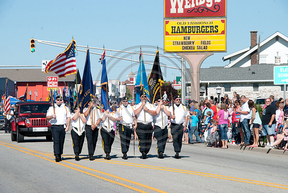 111-2014FreedomFestParade