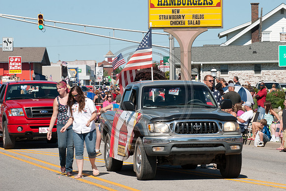258-2014FreedomFestParade