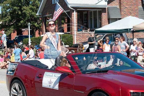 312-2014FreedomFestParade